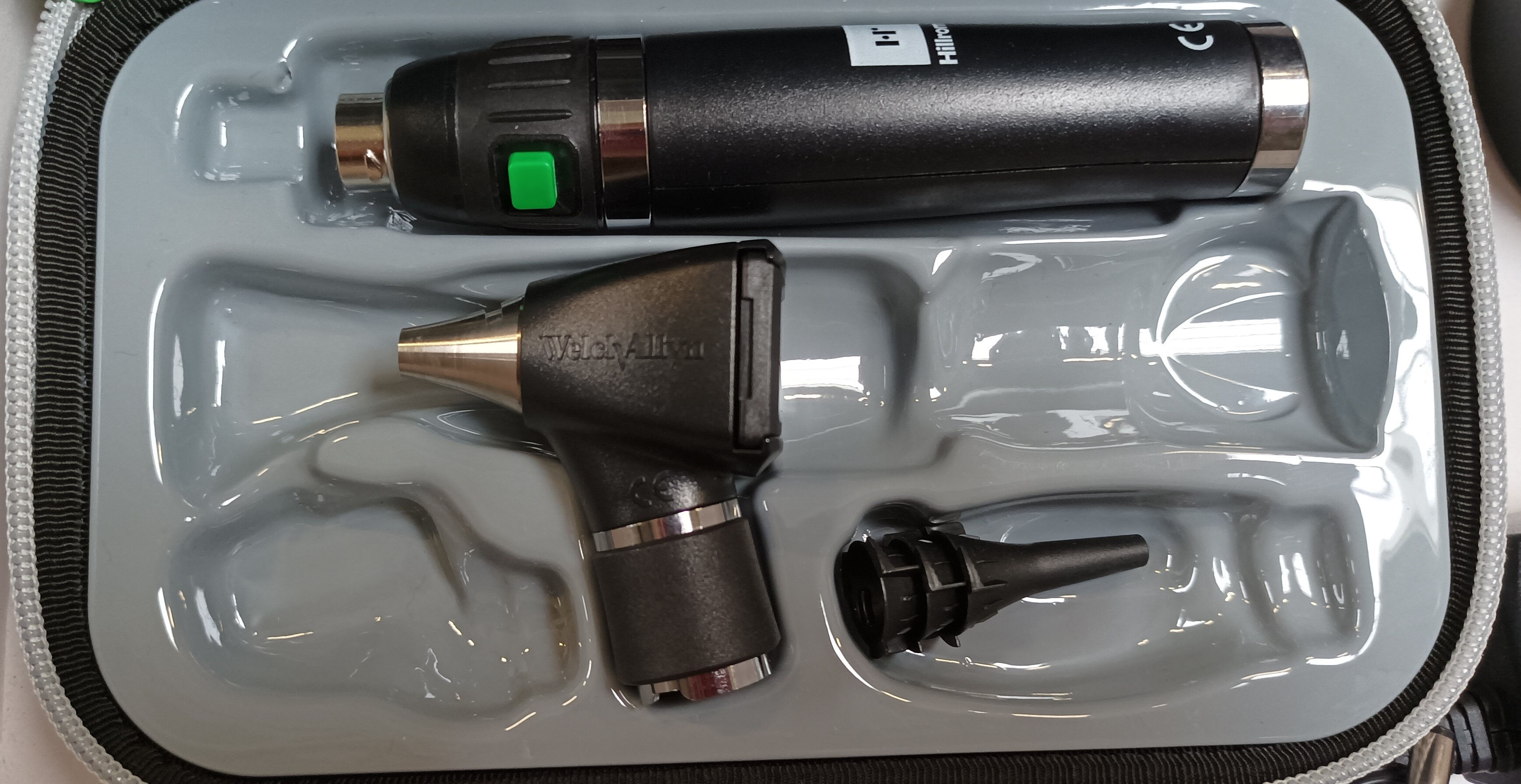 3.5 V Otoscope Set met keelverlichting 