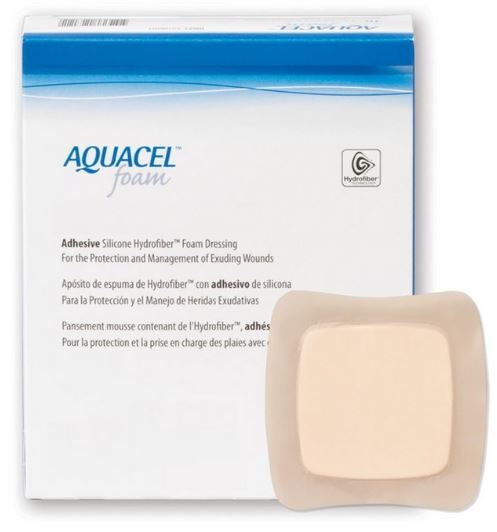 AQUACEL FOAM SCHUIMVERBAND MET HYDROFIBER NIET KLEVEND 10 X 10 CM