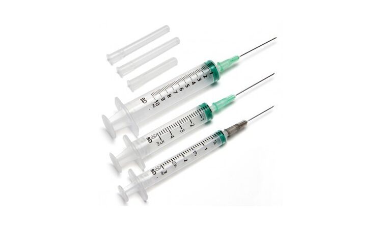 3-delige BD Emerald injectiespuiten met naald per 100st. - afbeelding 0