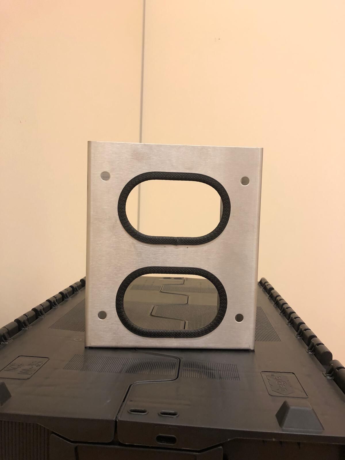 Mondkapjes houder RVS mondmasker dispenser  - afbeelding 0