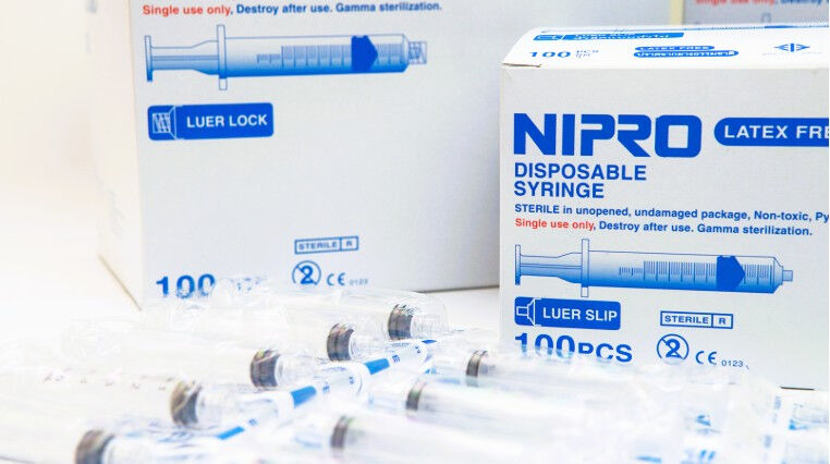 Nipro injectiespuiten Luer Lock steriel