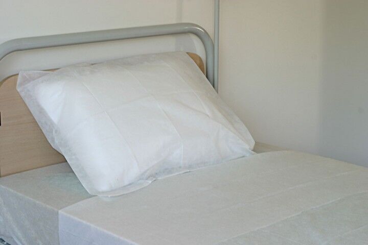 Bastos Disposable lakens 5GR/M2 non woven 240X150CM P.50ST