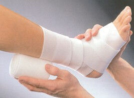 Nobasana schuimverband 2.5mx12x0.4cm op rol per ST