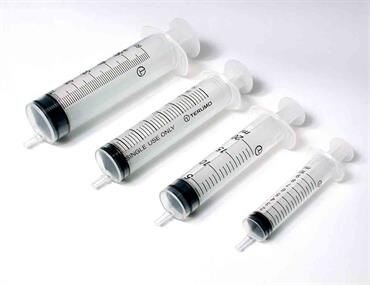 Terumo luer slip tipinjectiespuiten per 100st. 5ml